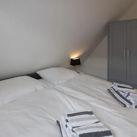 Rüm Hart Ii, Weestersir Daire *